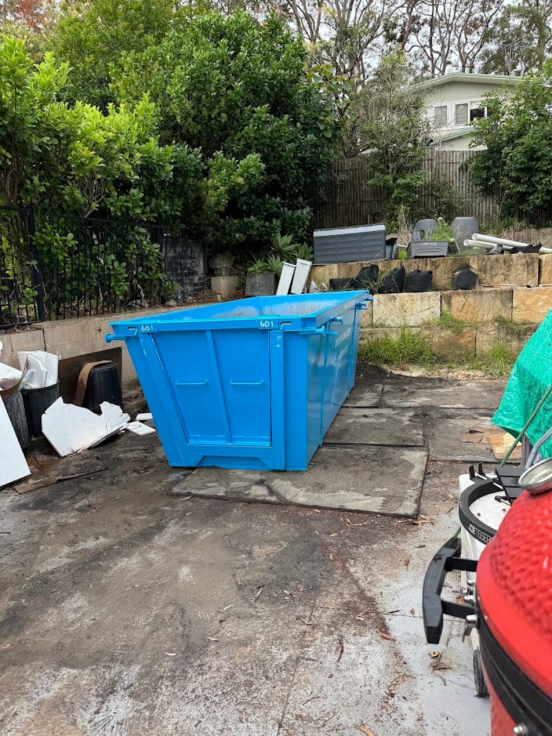 Bellys Budget Bins rubbish removal work in Ingleside