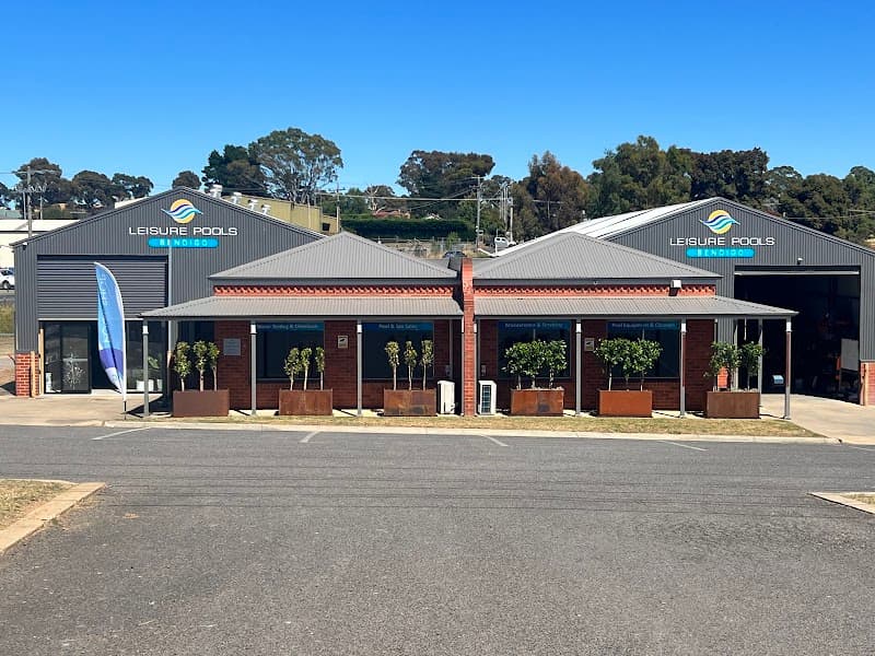 Bendigo Pool Shop pool maintenance work in Golden Square