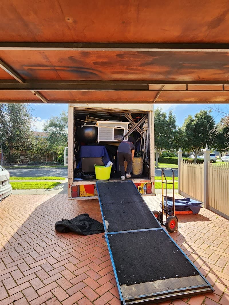 Benny’s Removals removalist work in Frankston
