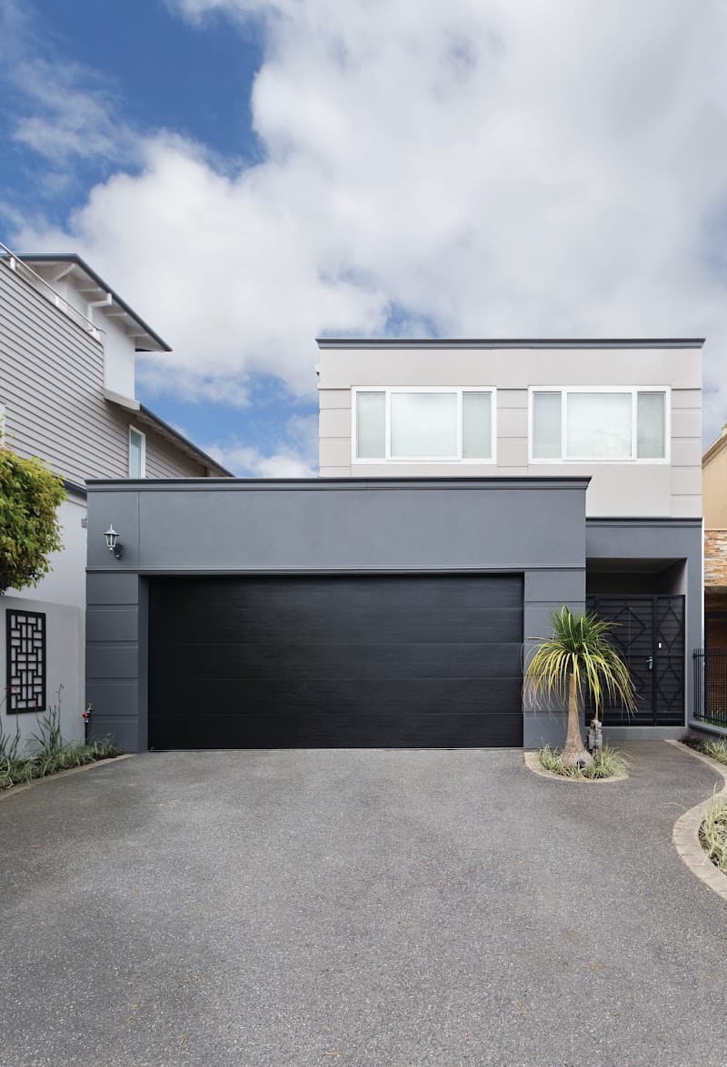 Best Doors Sunshine Coast garage doors work in Coolum Beach