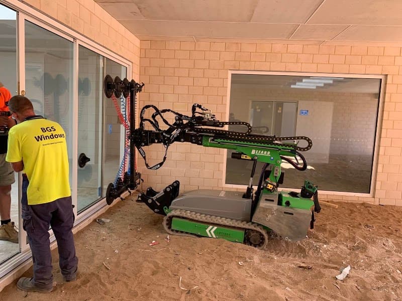 BGS Windows glass & glazier work in Davenport