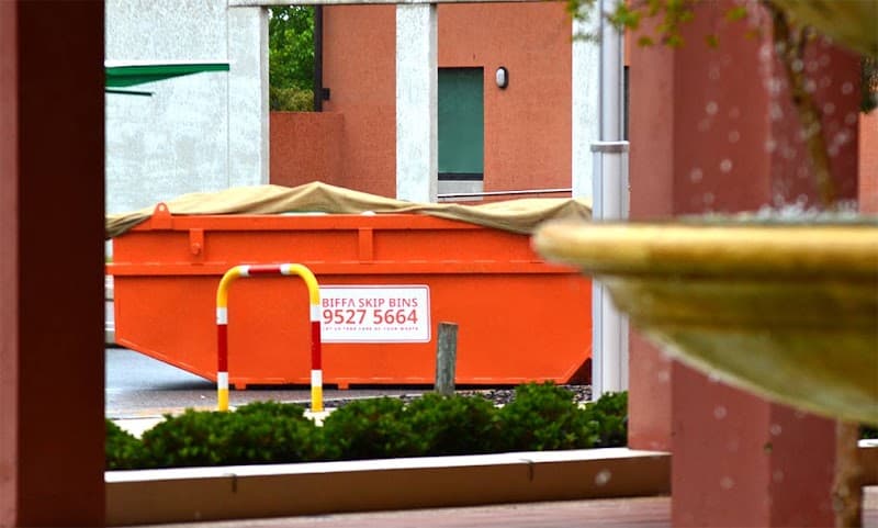 Biffa Skip Bin Hire rubbish removal work in Rockingham