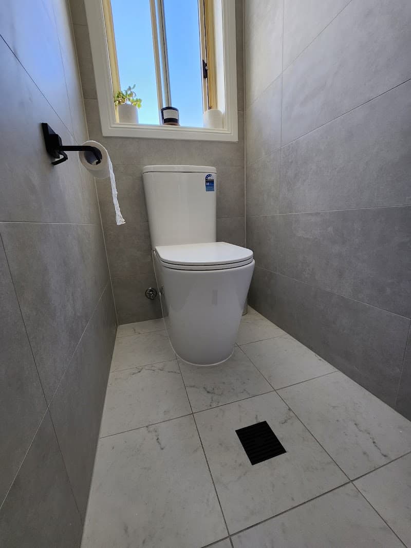 Big kevs tiling tiling work in Lethbridge Park