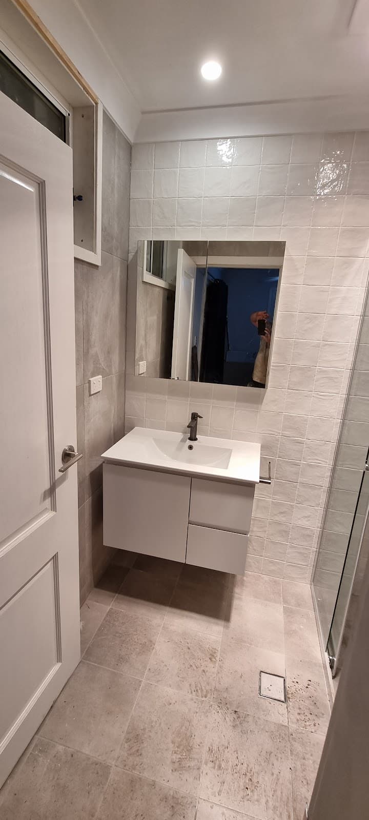Big kevs tiling tiling work in Lethbridge Park
