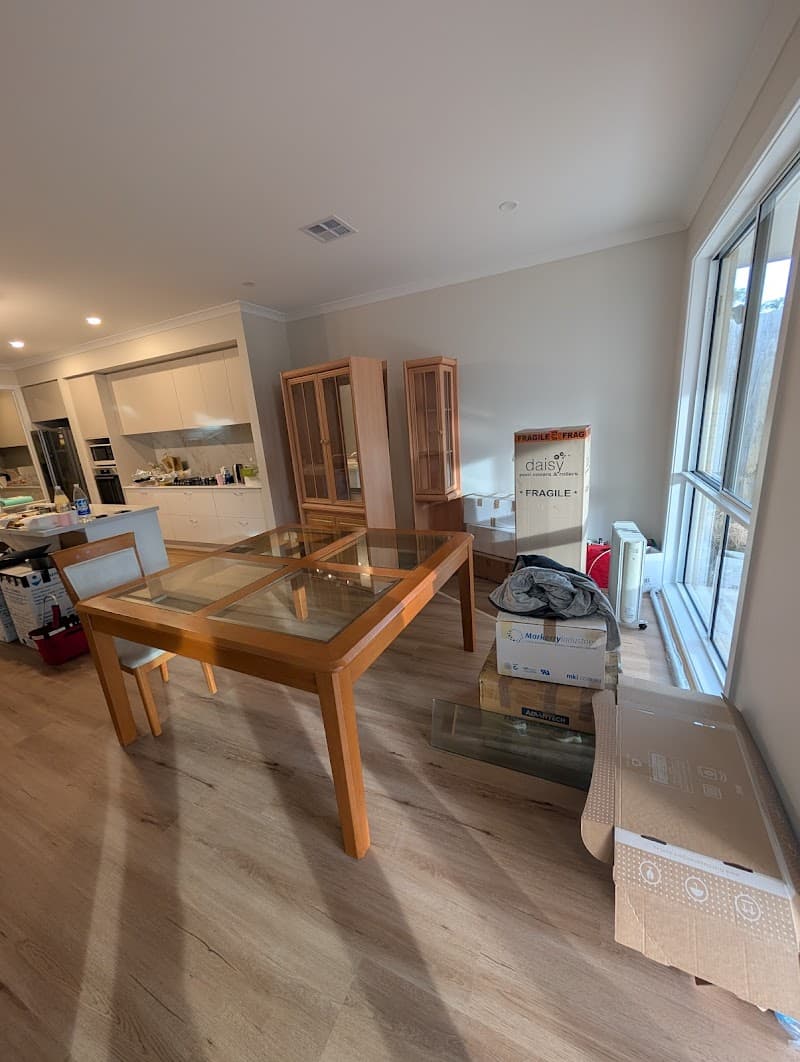 Big Stuff Movers - Removalists Melbourne removalist work in Melbourne