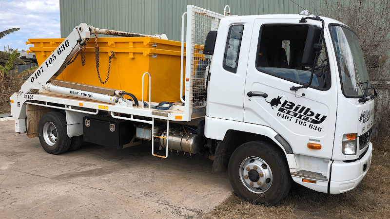 Bilby Skips rubbish removal work in Thabeban