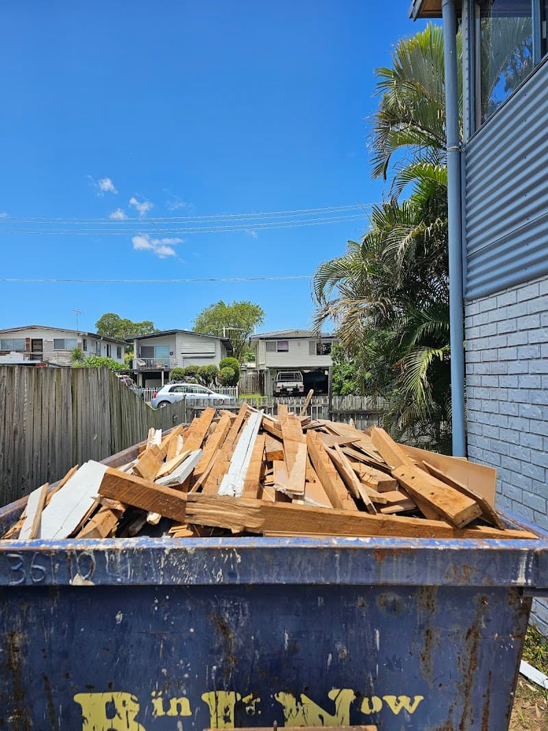 Bin It Now - Skip Bin Hire rubbish removal work in Luscombe