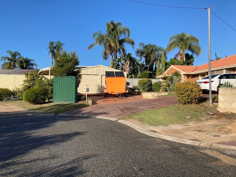 Bins on Wheels for Hire rubbish removal work in Middle Swan