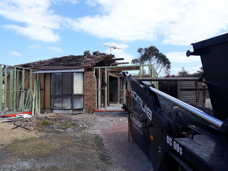 Binworx Skip Bins Newcastle & Lake Macquarie rubbish removal work in Charlestown