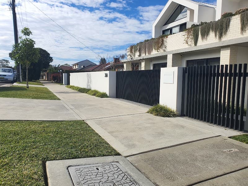 Bizzy Mowing - Lawn Mowing & Garden Maintenance Inner West lawn care work in Ashfield