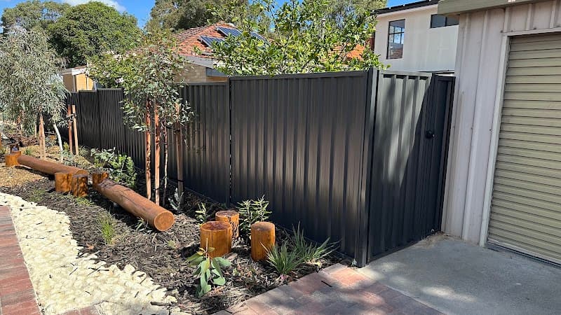 Black Swan Fencing fencing work in Subiaco