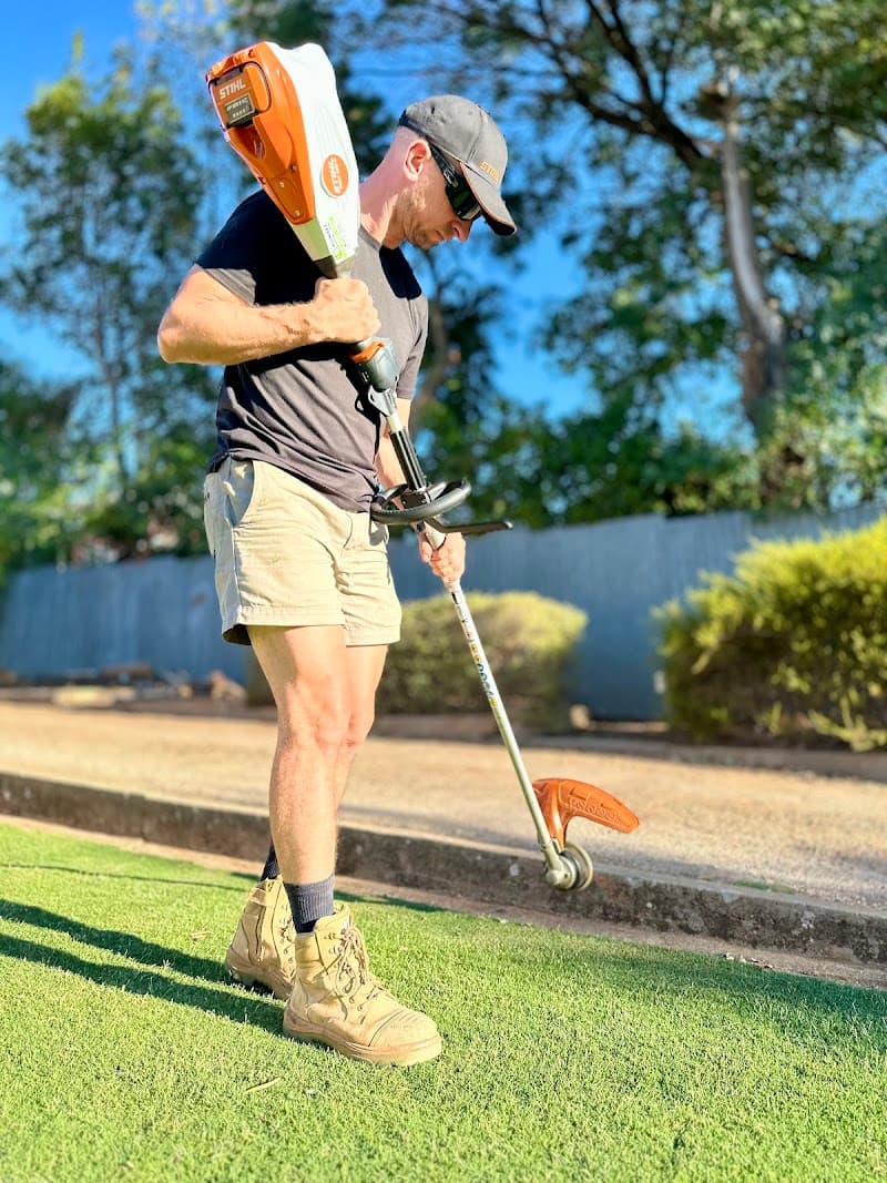 Blades & Spades Garden Services lawn care work in Clapham