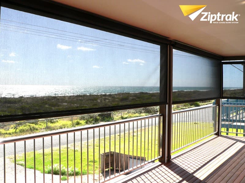 Blind Elegance curtains & blinds work in Sydney