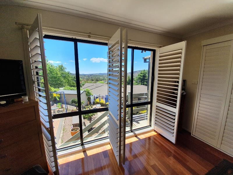 Blinds, Shutter & Awnings - Canberra's Best Group curtains & blinds work in Canberra