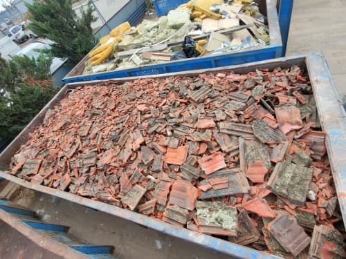 Blue Bins Waste Pty Ltd (Blue Bins) rubbish removal work in North Plympton