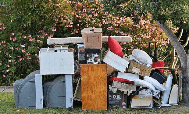 Blue Heeler Bins rubbish removal work in Caringbah South