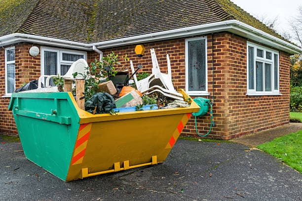 Blue Heeler Bins rubbish removal work in Caringbah South