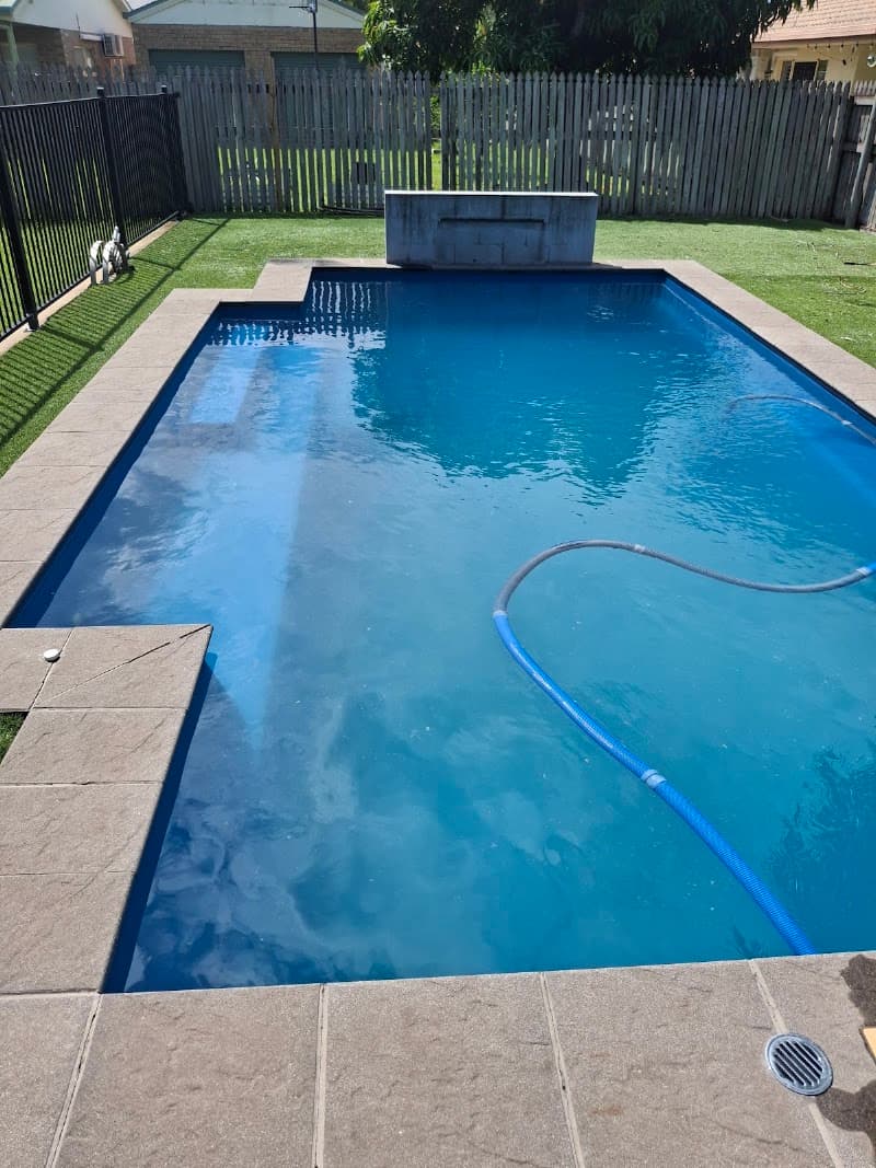 Blue Zebra Pools pool maintenance work in Vincent