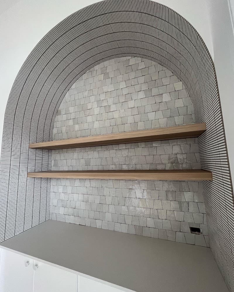 BLUEDOG TILE QLD tiling work in Milton