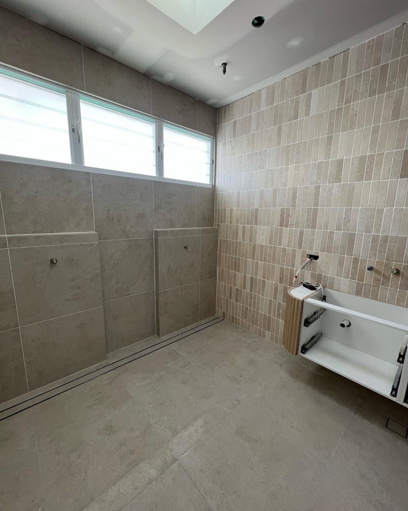 BLUEDOG TILE QLD tiling work in Milton