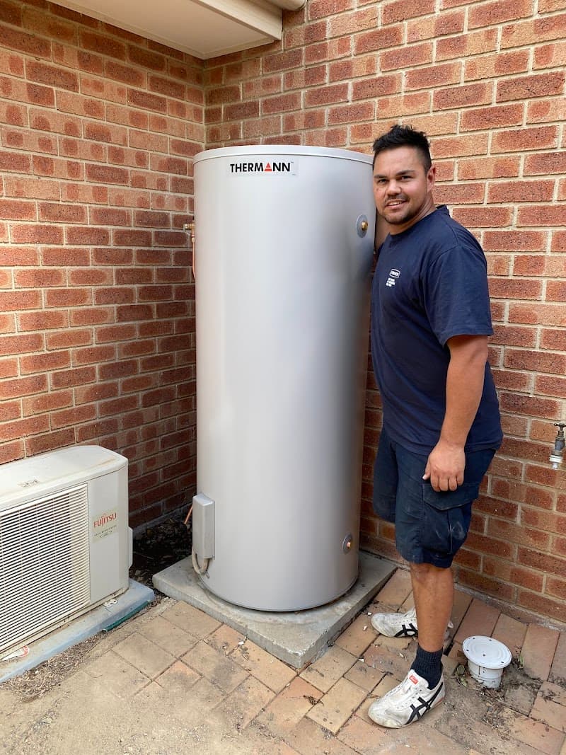 BMF Plumbing and Gasfitting Canberra plumber work in Braddon