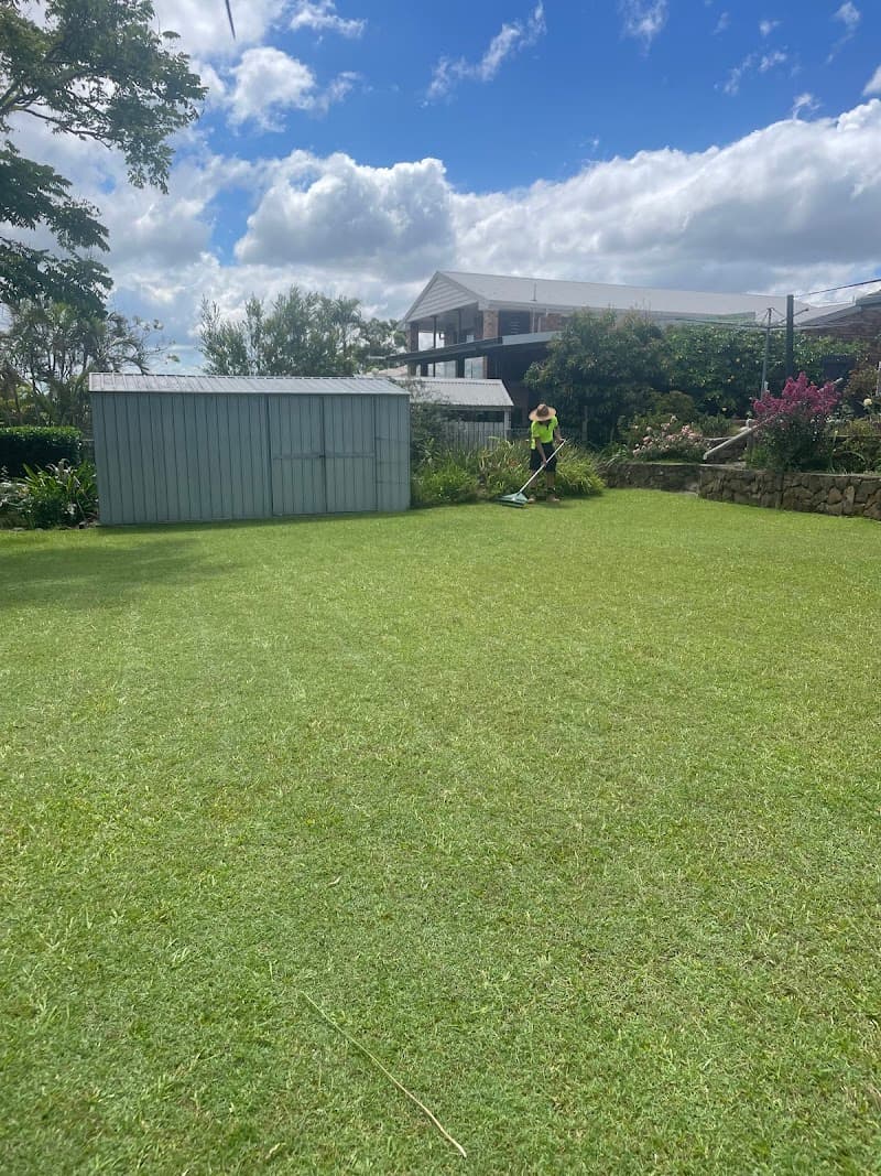 BNE Lawn Care landscaping work in Rochedale South