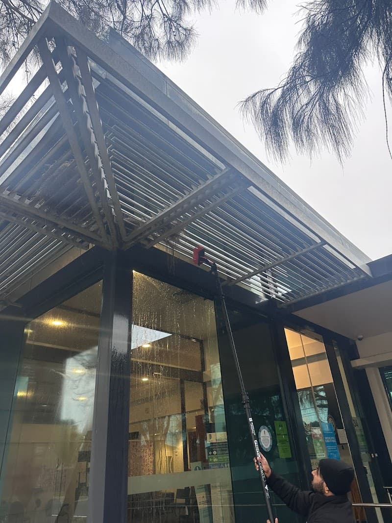 Bond Cleaning Darwin - End of lease cleaning Darwin cleaning work in Rapid Creek