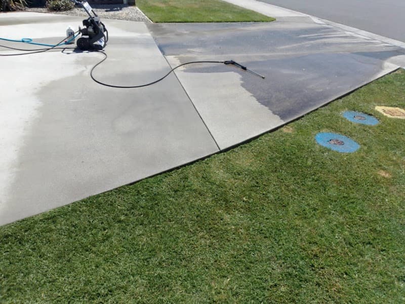 bonzarra property maintenance lawn care work in Launceston