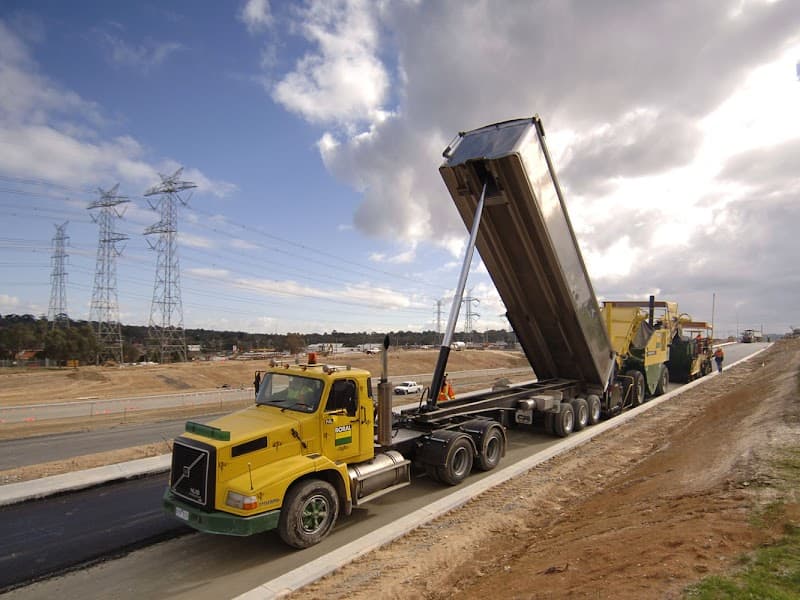 Boral Asphalt concreting work in Lakes Creek