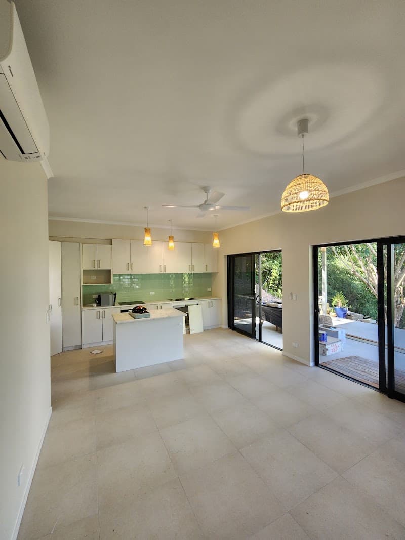 Botto's Electrical electrician work in Manunda