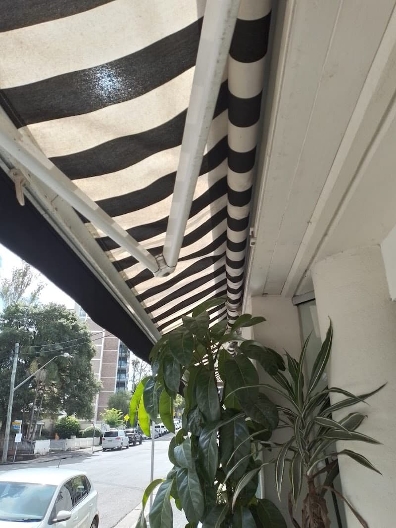 BREVIER BLINDS curtains & blinds work in Chippendale