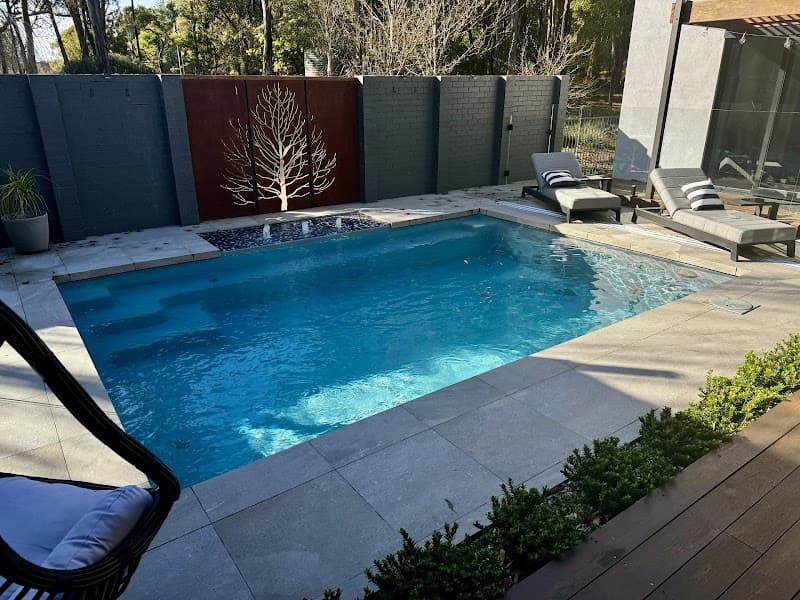 BRIDGESWADE pool builder work in Ballarat Central