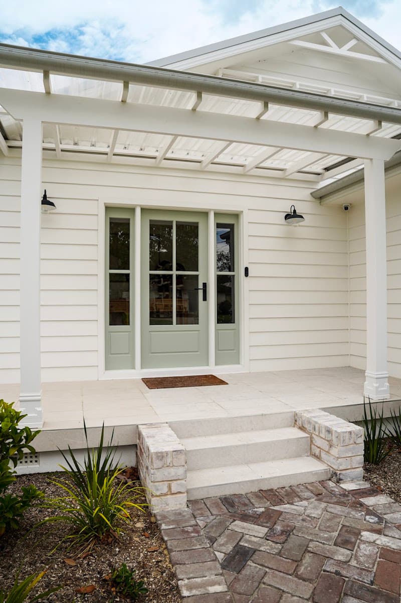 Brilliant Coatings Painting & Decorating painter work in Emu Plains