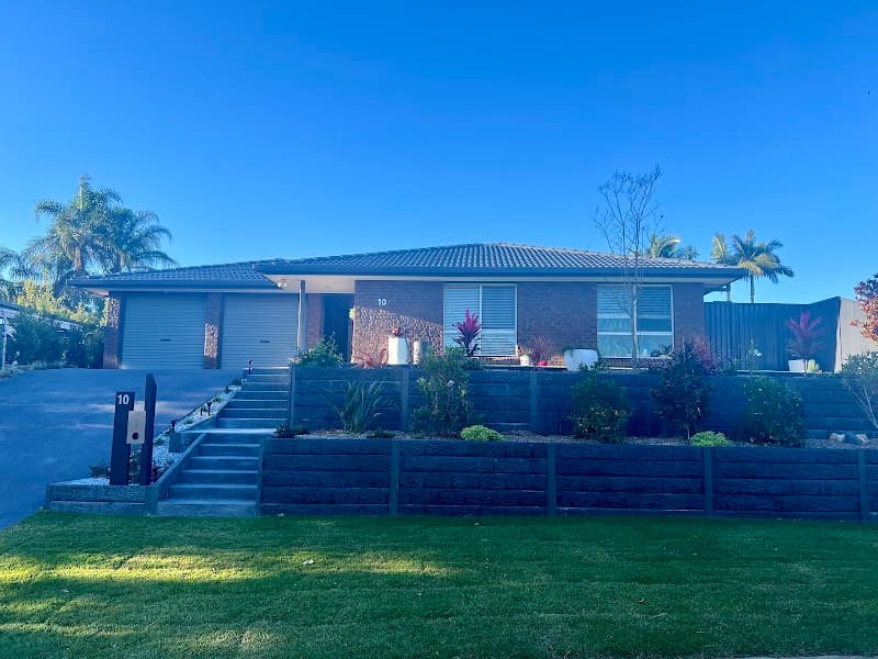 Brisbane City Landscapes Pty Ltd gardening work in New Farm