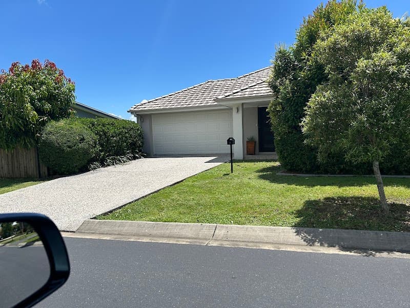 Brisbane Gardening and Landscaping gardening work in Carseldine