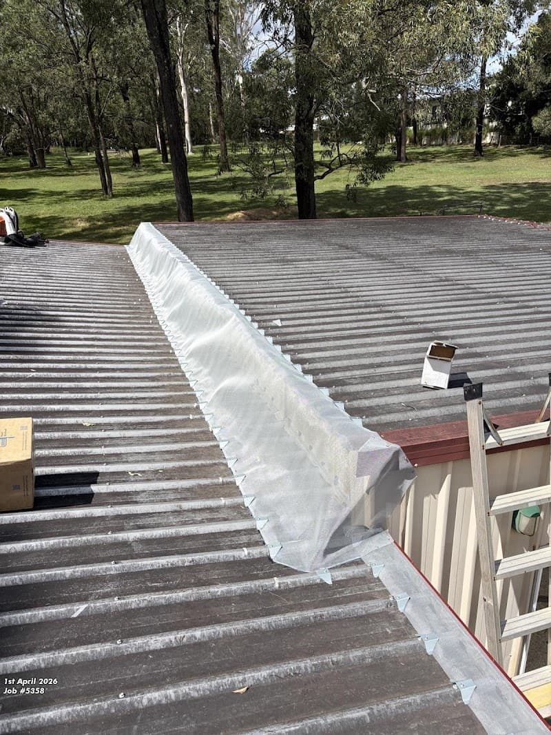 Brisbane Gutter & Exteriors gutter cleaning work in Forest Lake