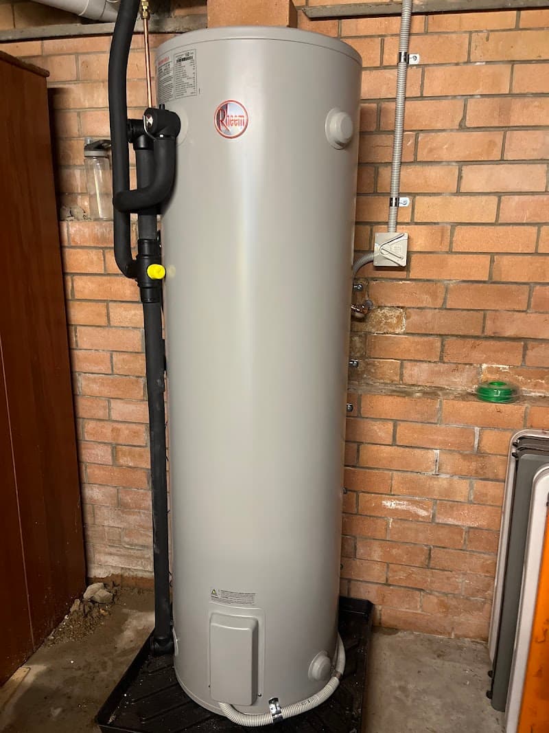 Brisbane Plumbing and Drainage plumber work in Morningside