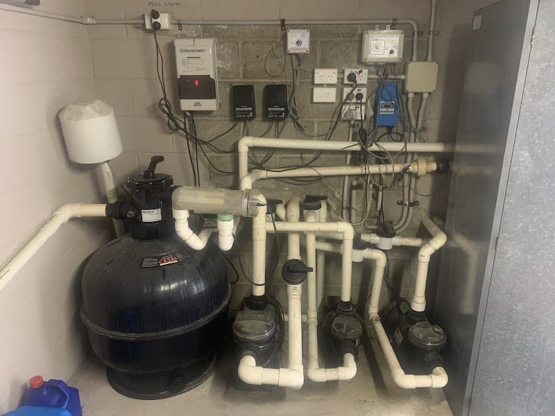 Brisbane Pool Care pool maintenance work in Mount Gravatt East