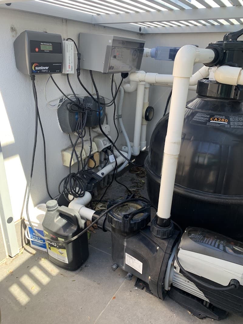 Brisbane Pool Care pool maintenance work in Mount Gravatt East