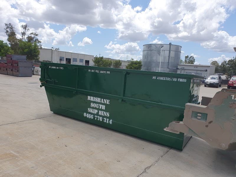 Brisbane South Skip Bins rubbish removal work in Booval
