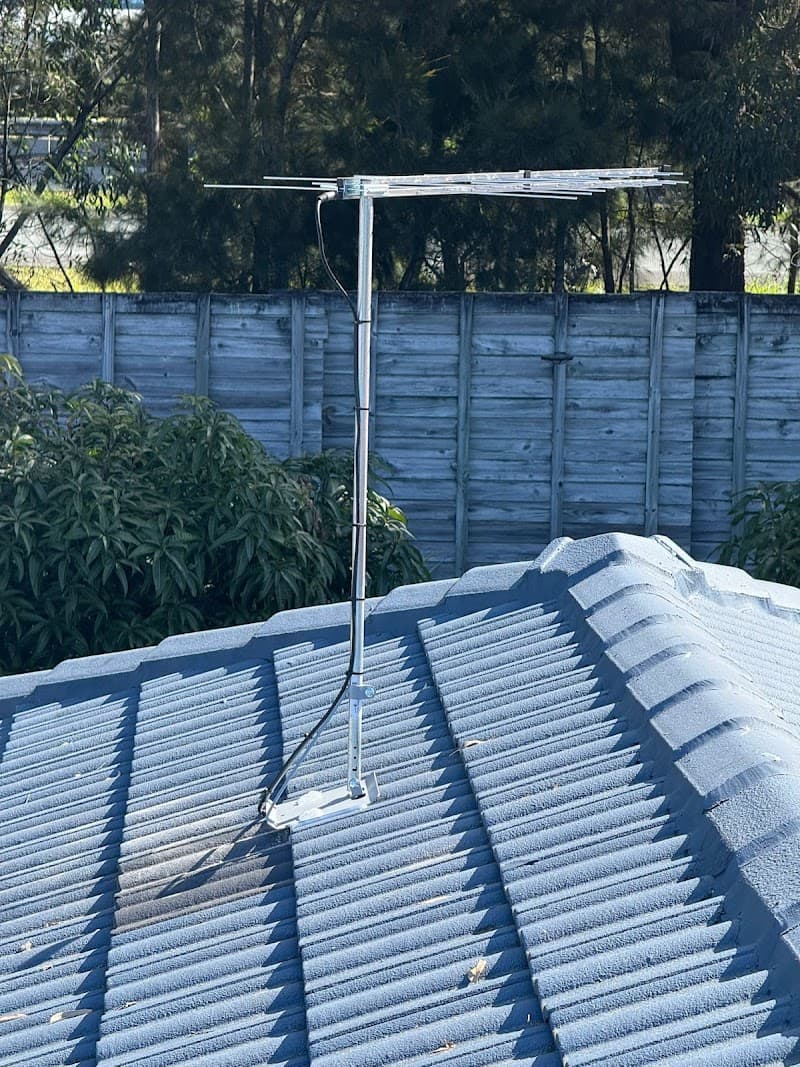 Brisbane Tradies antenna & tv work in Parkinson