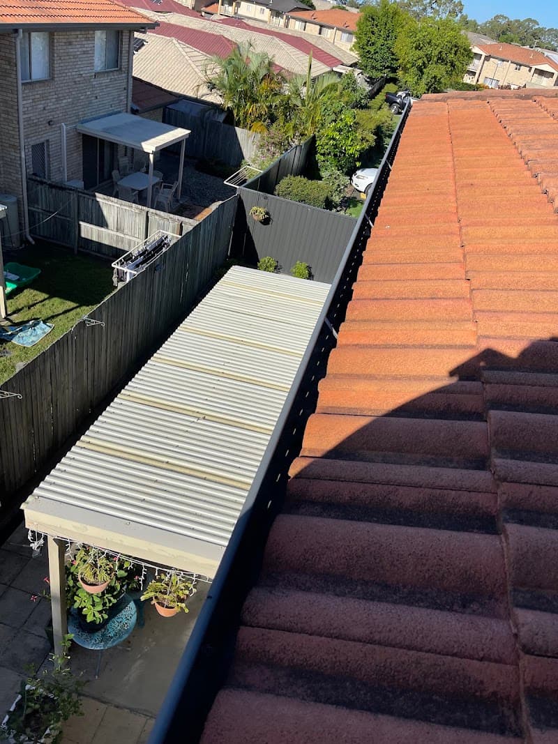 Brisbane Window & Solar Panel Cleaning solar panel cleaning work in Banyo
