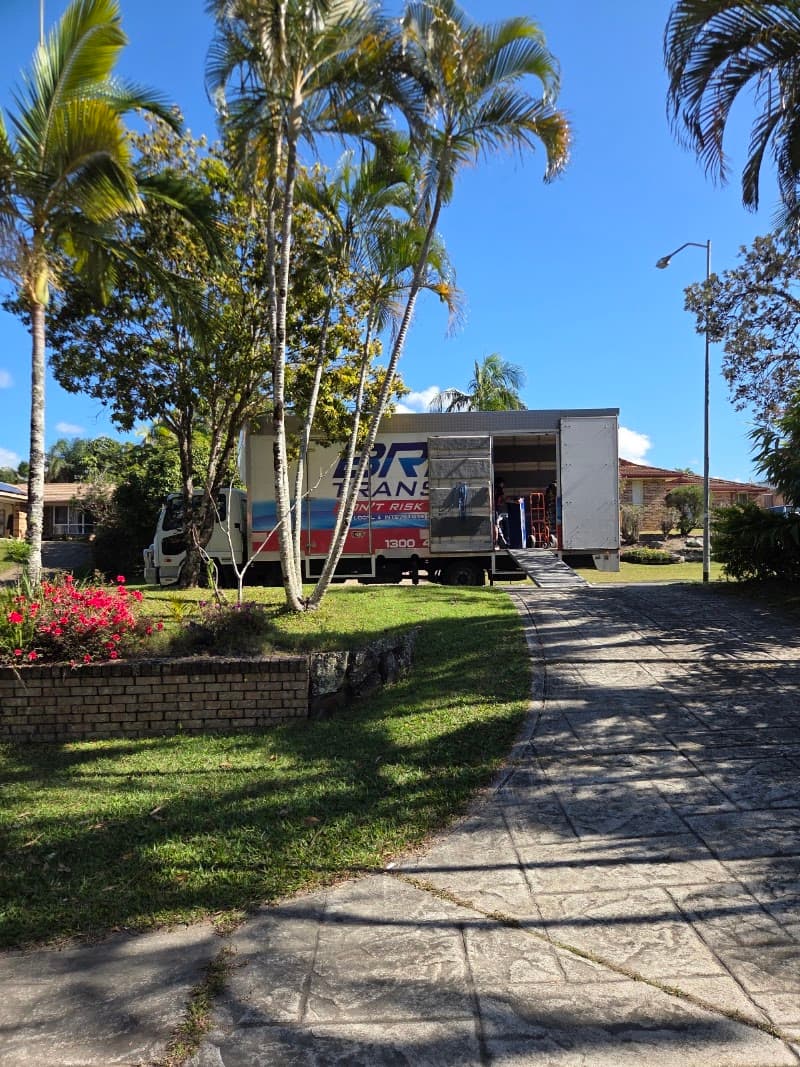 Brisk Transport removalist work in Geebung