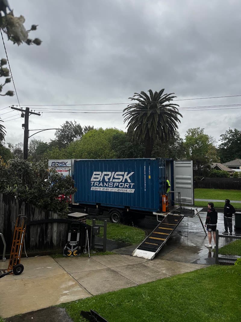 Brisk Transport removalist work in Geebung