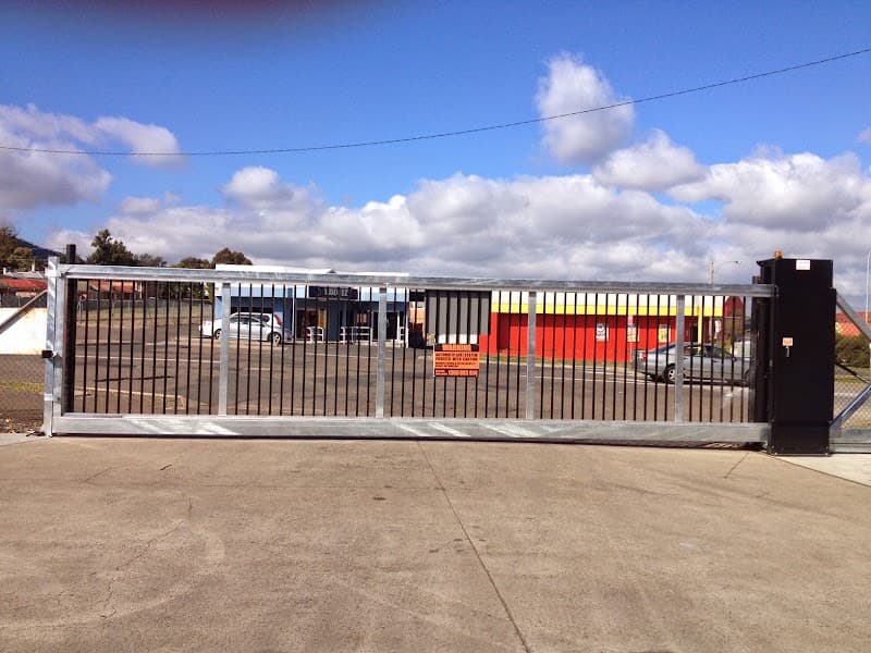 BriTer Door Solutions Pty Ltd garage doors work in Jamisontown