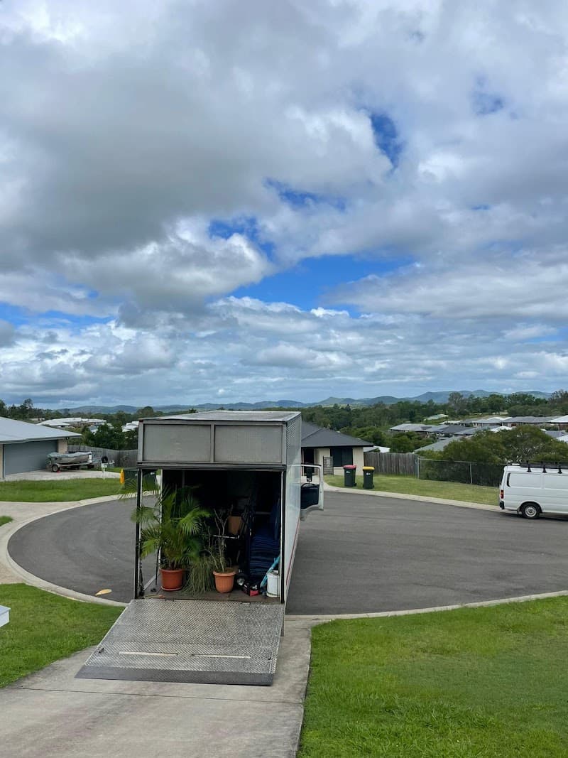Brizzy Movers Brisbane Removalists removalist work in Albion