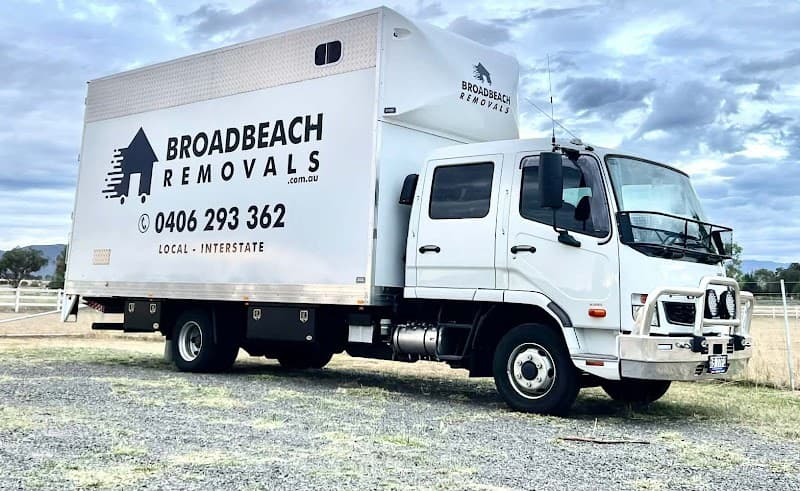 Broadbeach Removals removalist work in Broadbeach