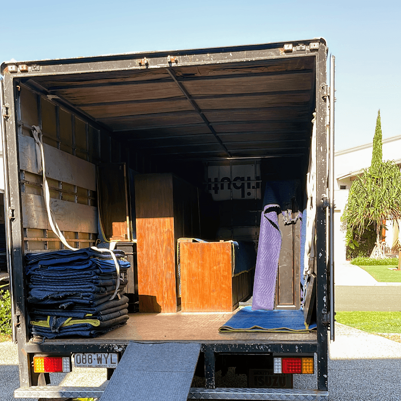 Broadbeach Removals removalist work in Broadbeach