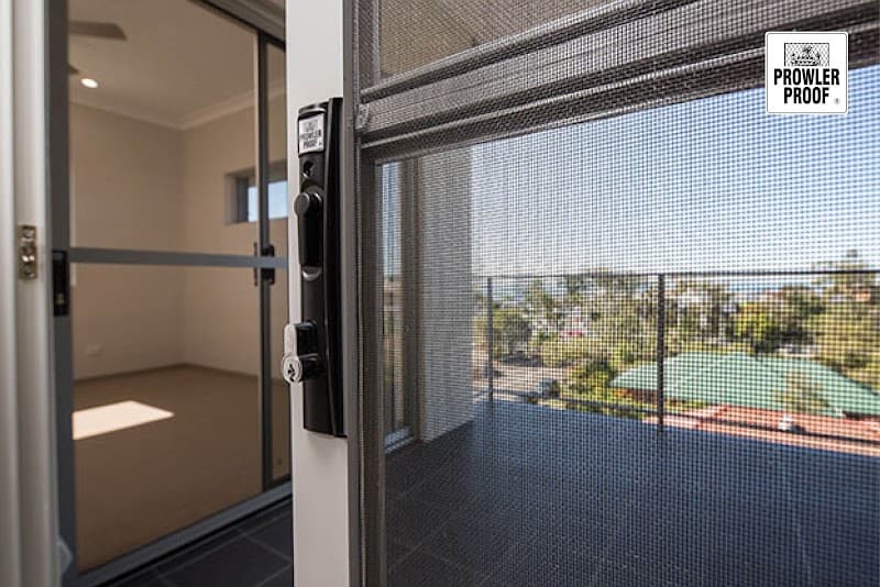 BTH Security Doors and Screens garage doors work in Gawler South