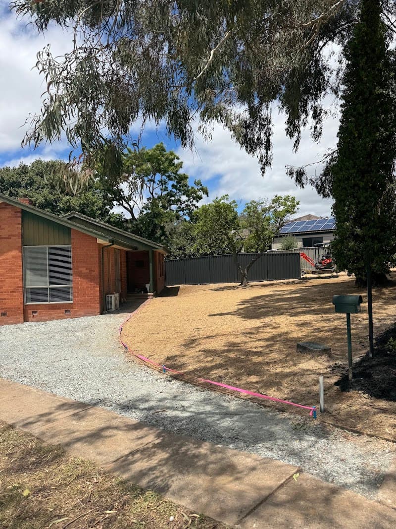 BTRG LANDSCAPE CONSTRUCTION — FENCING fencing work in Jerrabomberra